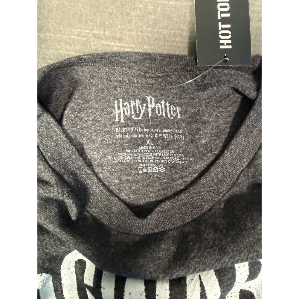 Harry Potter Hogwarts Crest T-Shirt Mens XL Hot‎ Topic Charcoal Grey Graphic Tee - Picture 3 of 4